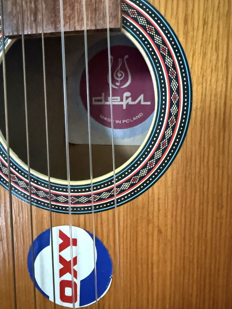 Piękna klasyczna gitara Akustyczna Polskiej firmy Defil