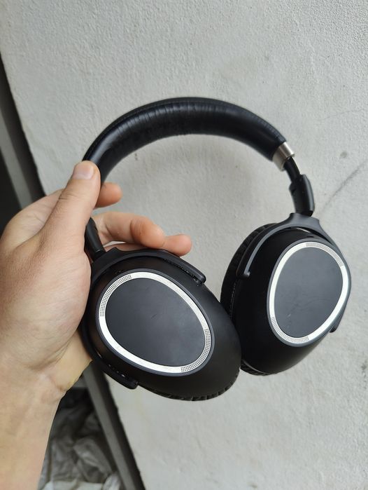 Наушники Sennheiser PXC-550