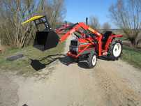 Yanmar F20D 20 KM 4x4 minitraktorek z turem