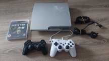 Srebrne PlayStation 3 + gra Heavy Rain, 2 pady, kable HDMI i zasilania