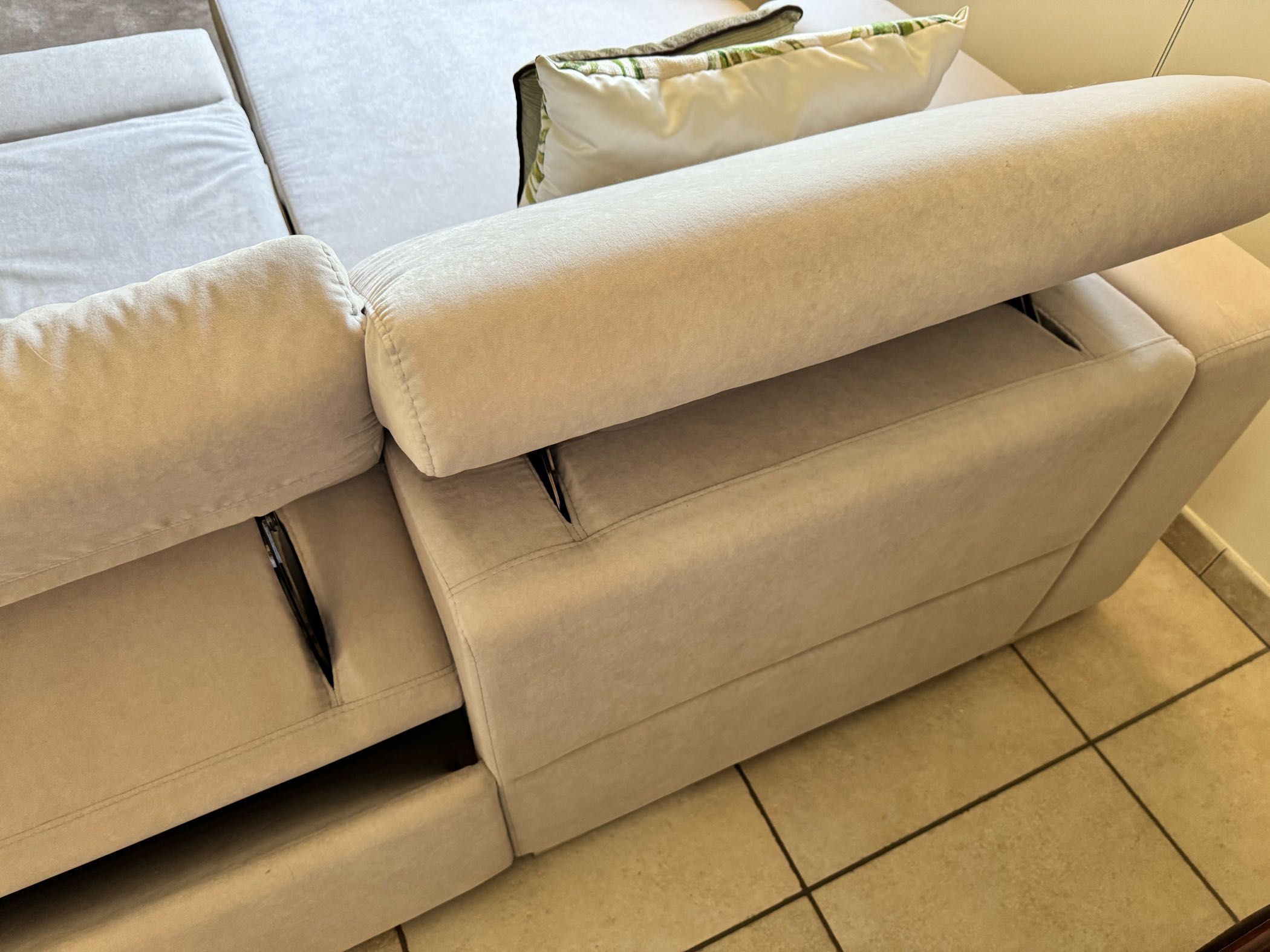 Sofá premium/luxo - 2 relax - 3 cabeceiras - 5 motores - ÚNICO