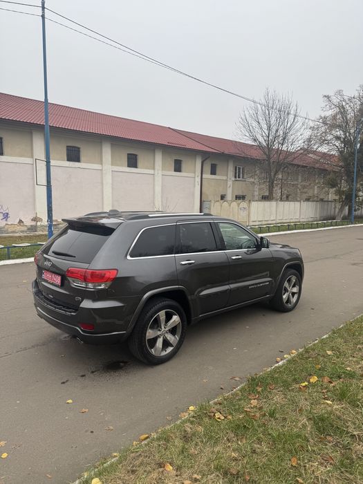 Продам Jeep Grand Cherokee Overland 2016 рік