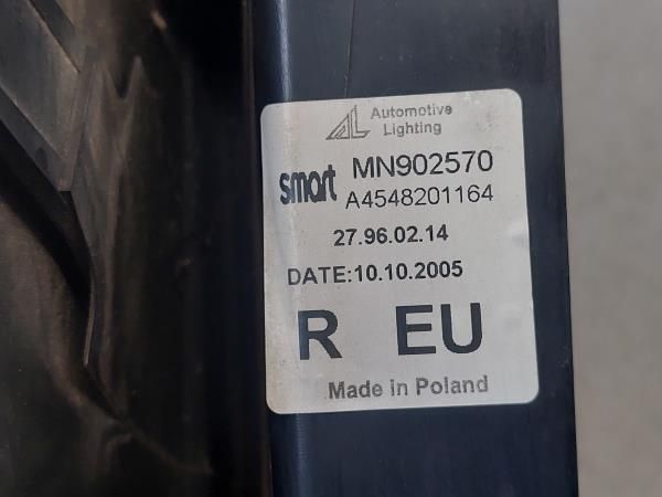 Farolim direito SMART ForFour (454)