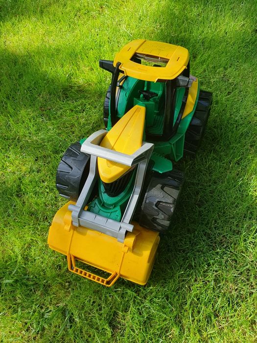 Traktor że spychem  dla dziecka