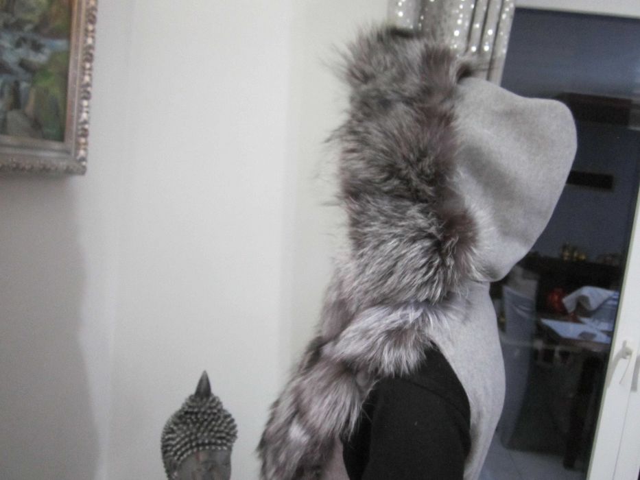 rezerwacja Hit długa kamizelka cieplutka z futrem naturalnym lisa