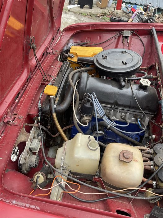 Прода Ваз 21011 бензин