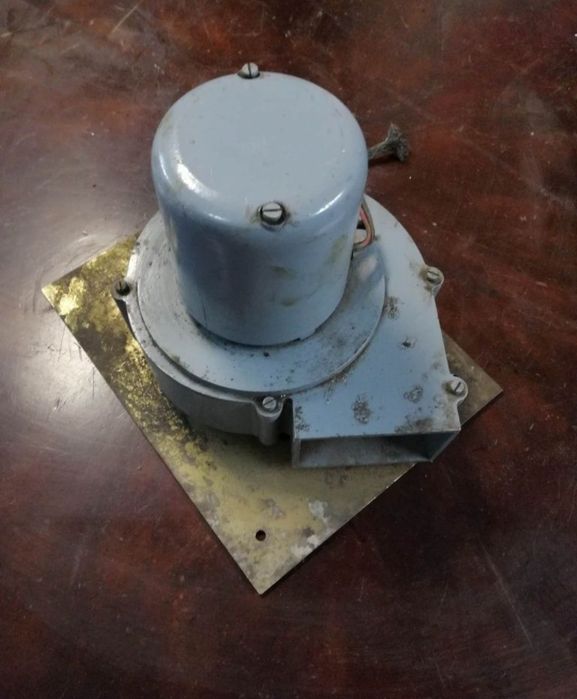 Silniki różne z wyciągiem