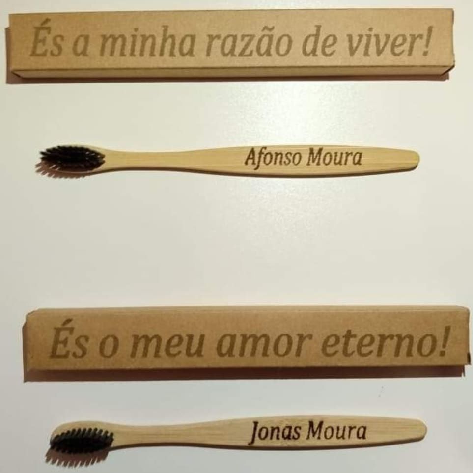Gravação em Madeira ou Metal