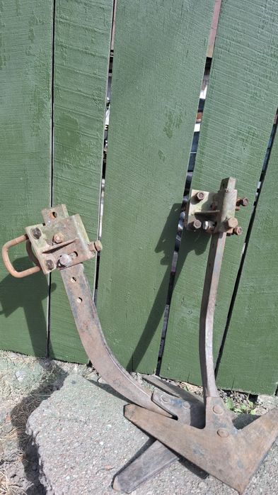 Стійка культиватора + лапа + кріплення (2 комплекти)