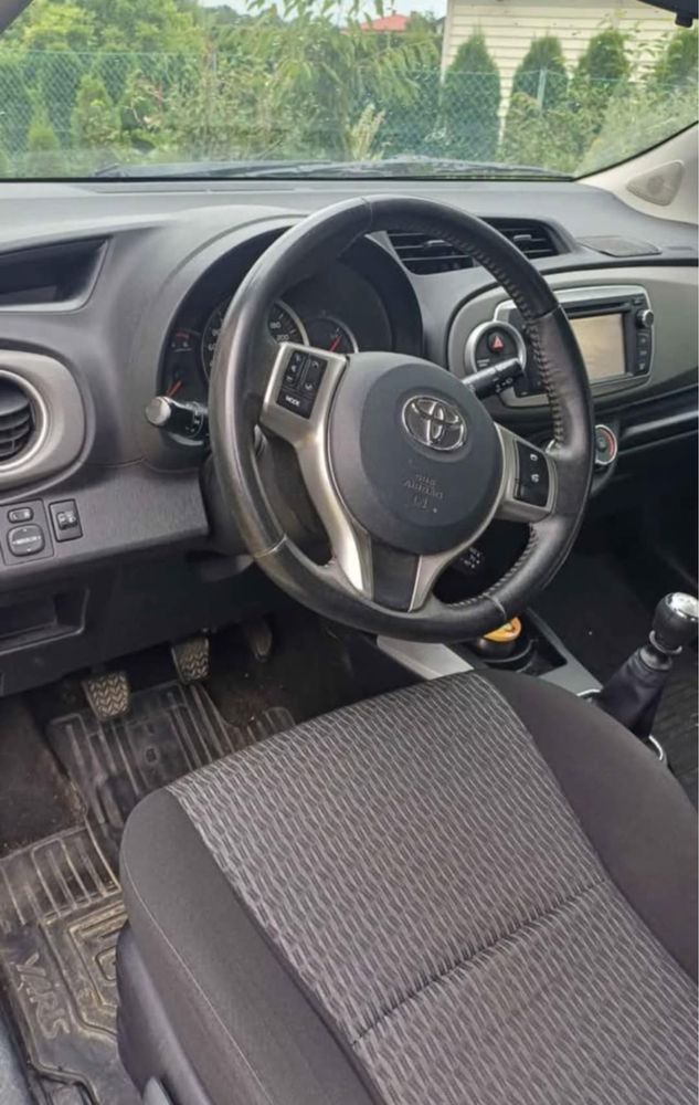 Toyota yaris 2013 1.4