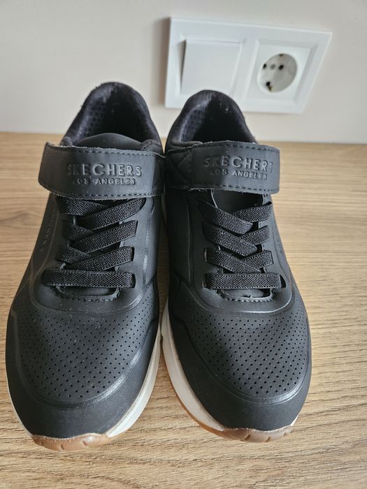 Скечерс skechers кросівки на хлопчика на дівчинку 35