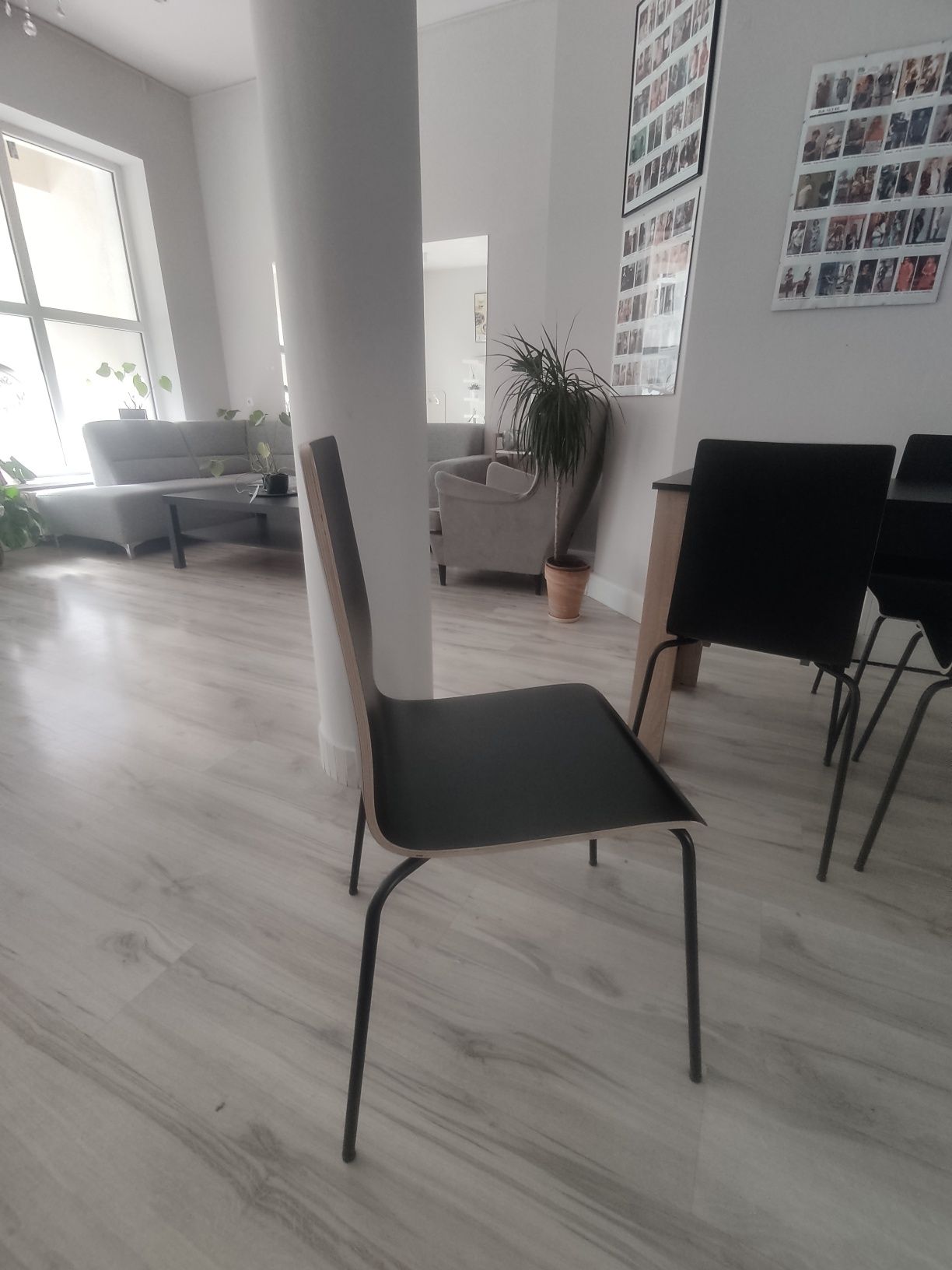 Krzesło Ikea czarne eleganckie