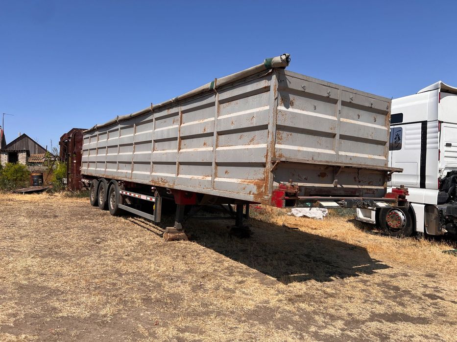 Контейнеровоз под зерно, половинка