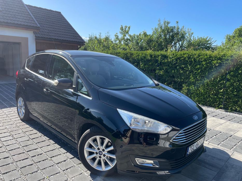 Sprzedam Ford C- Max z 2016 roku z silnikiem benzynowym w automacie