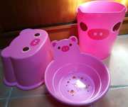 Conjunto de banho para bébé ou criança ( Banco , Alguidar e Balde )