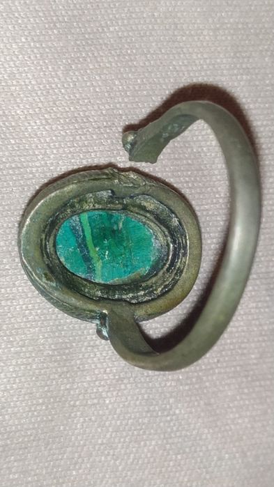старинное кольцо с малахитом