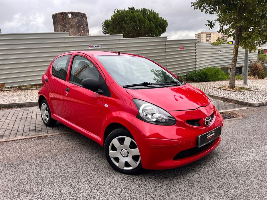 Toyota Aygo 1.0 +
