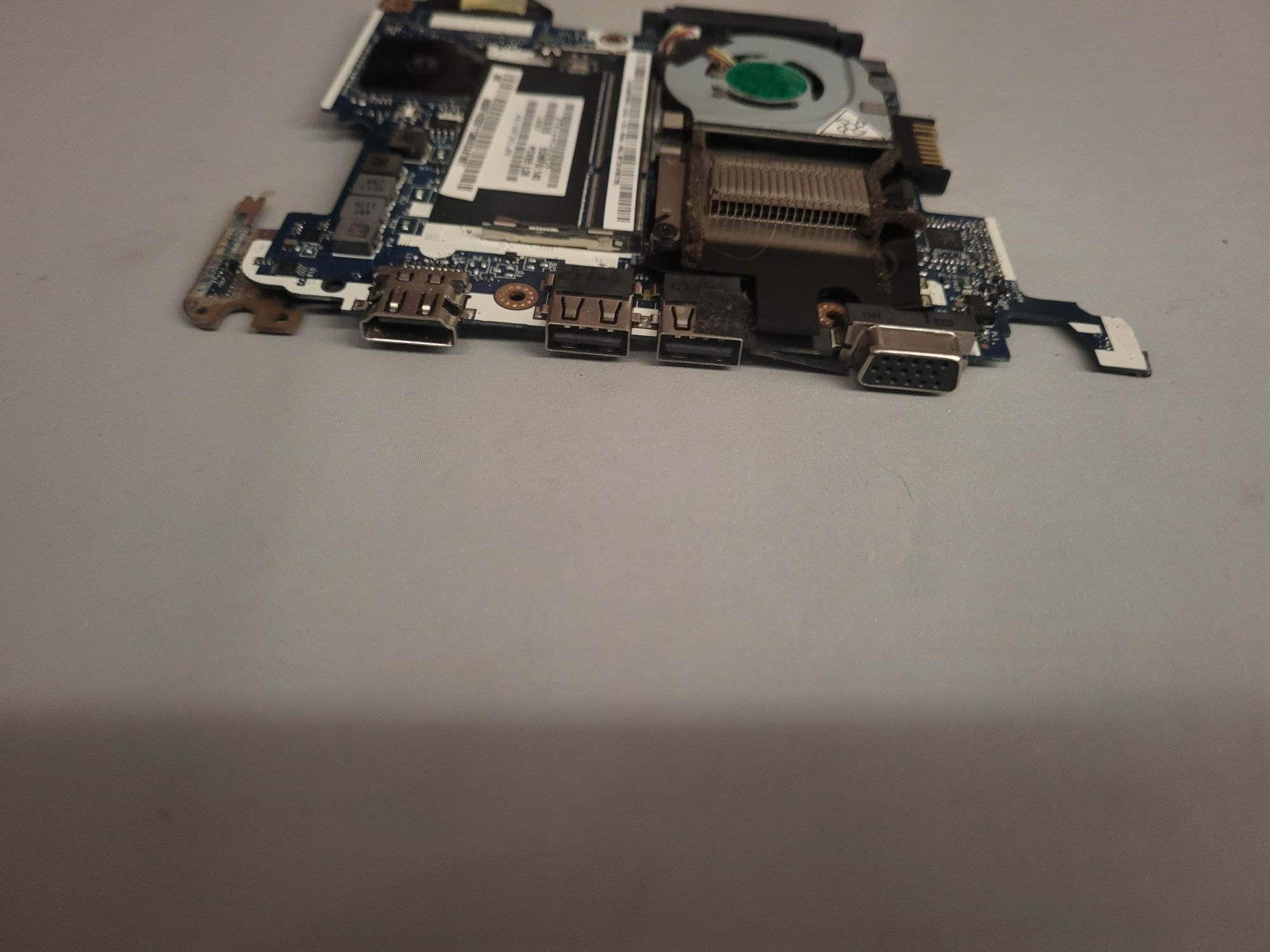 Sprzedam Płyte główną z procesorem do laptopa Acer Aspire one 522-C6D