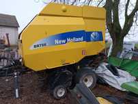 New Holland br 750a