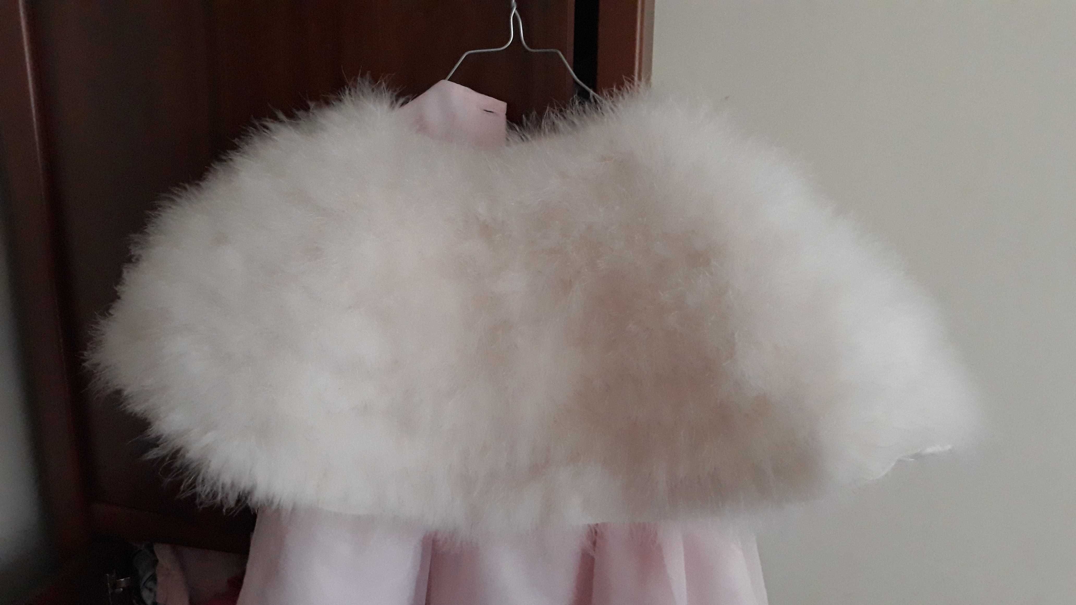 Продам накидку пелерину пух