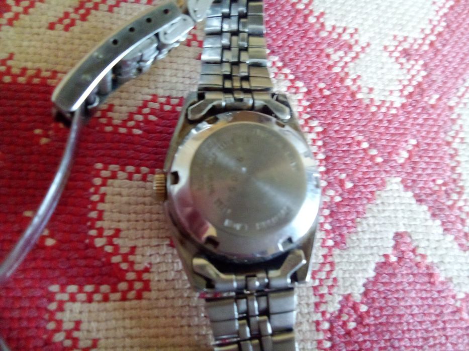 Часы женские Seiko.