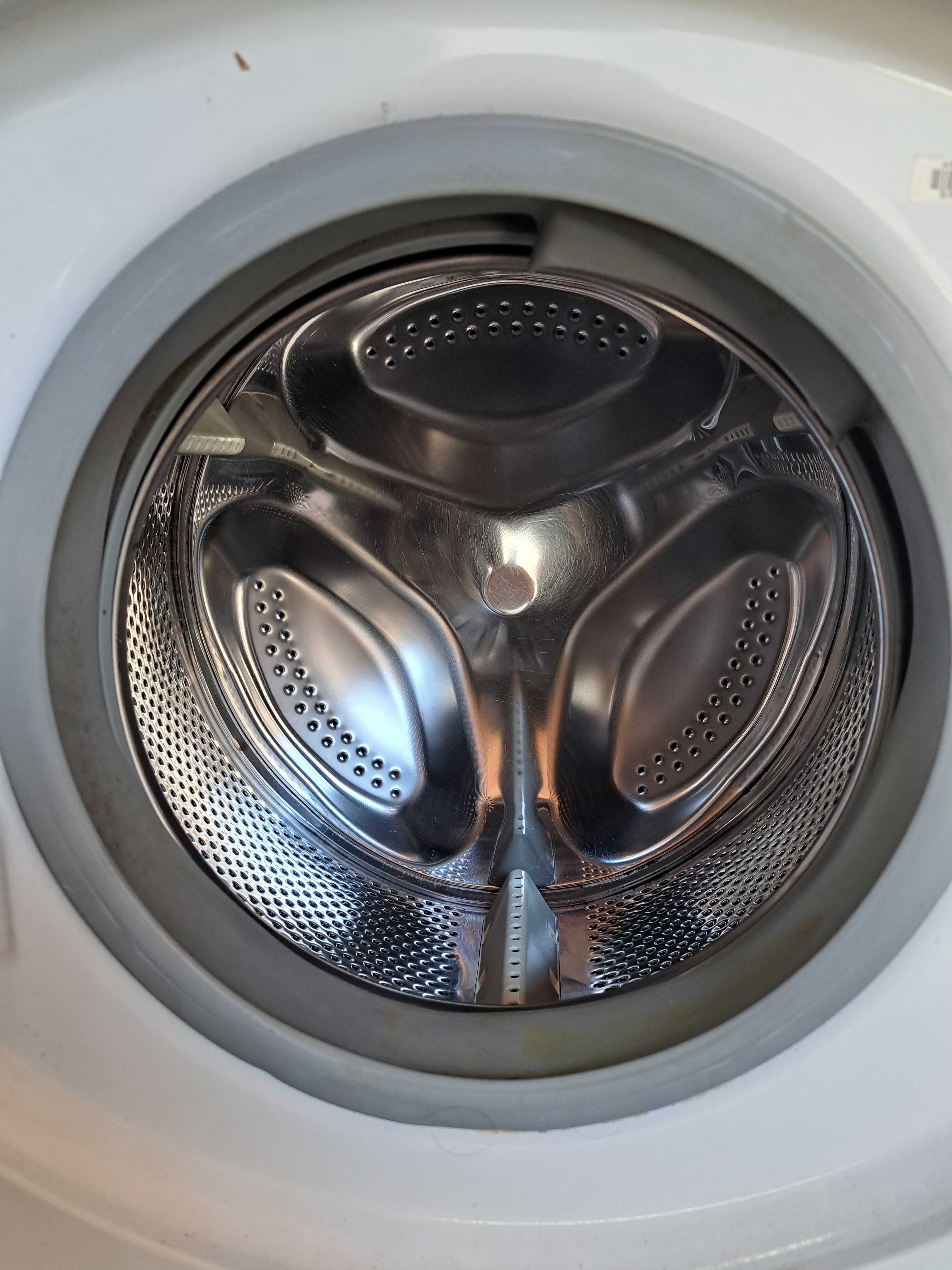 Máquina lavar e secar roupa  - Ariston Hotpoint ARMXXL 125