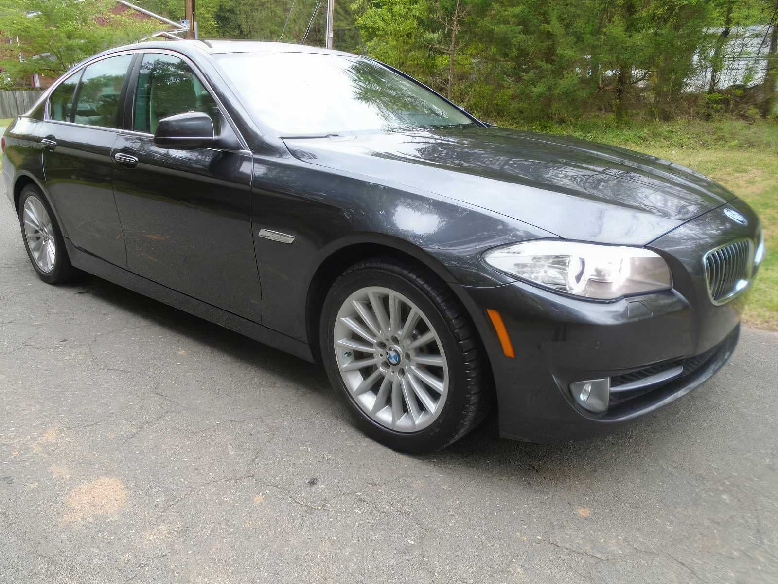 2012 BMW 5 Series 535i