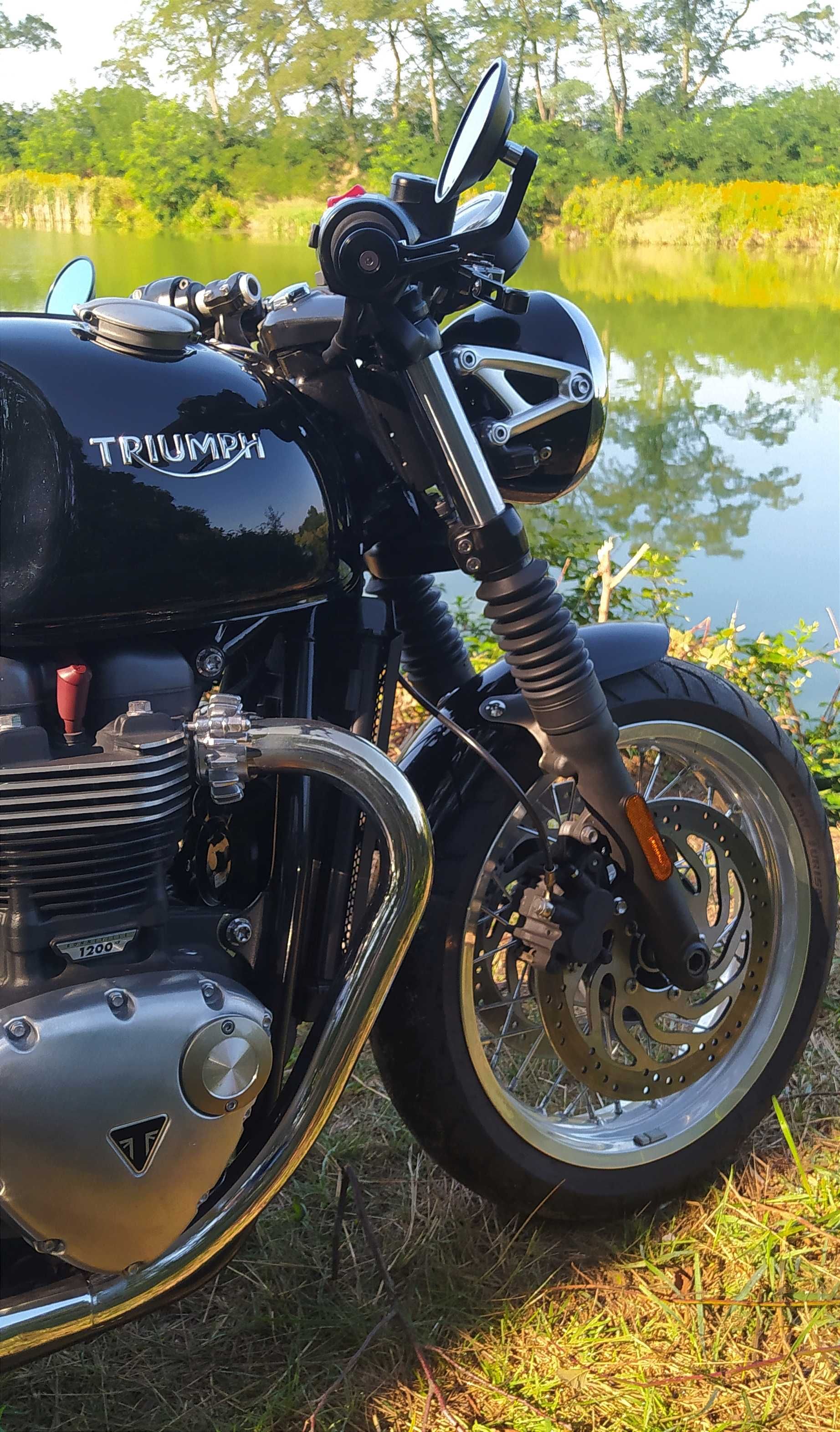 Od mechanika Triumph Thruxton 1200 t120 Bonneville scrambler