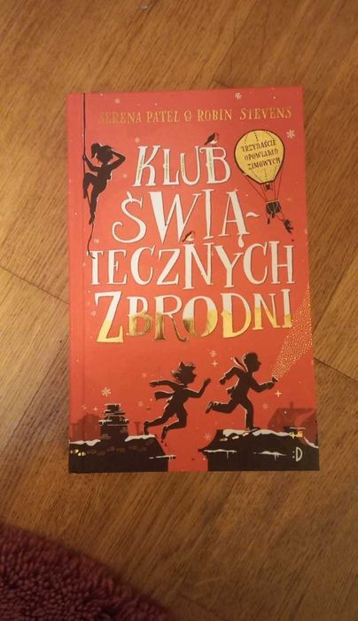 książka Klub świątecznych zbrodni Serena Patel Robin Stevens
