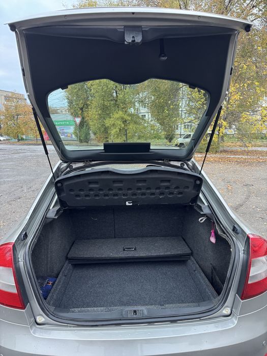 Skoda octavia A5 FL, 2010, 1.8 tsi, АКПП