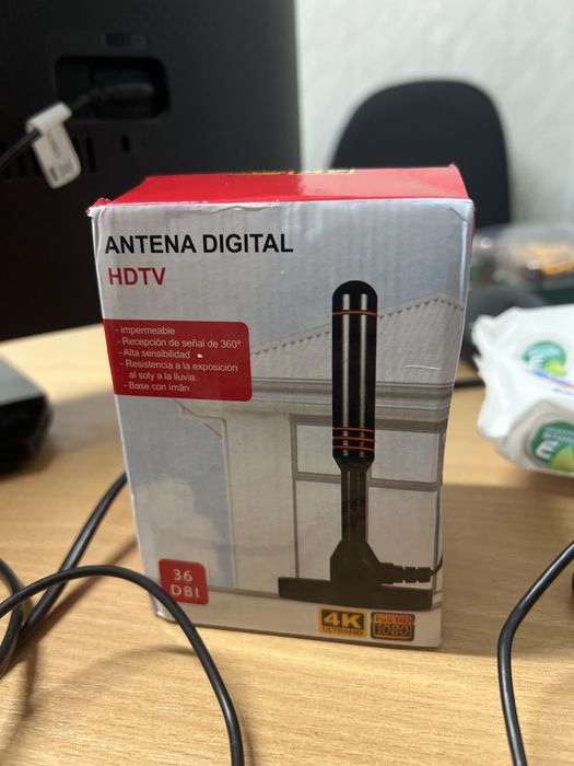 LED-телевізор Samsung UE24H407AU