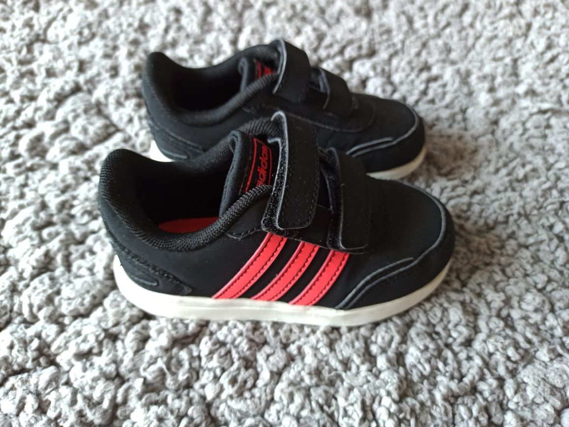 Adidas vs Switch fw6662 buty sportowe 26 czarne róż stan bdb zadbane o