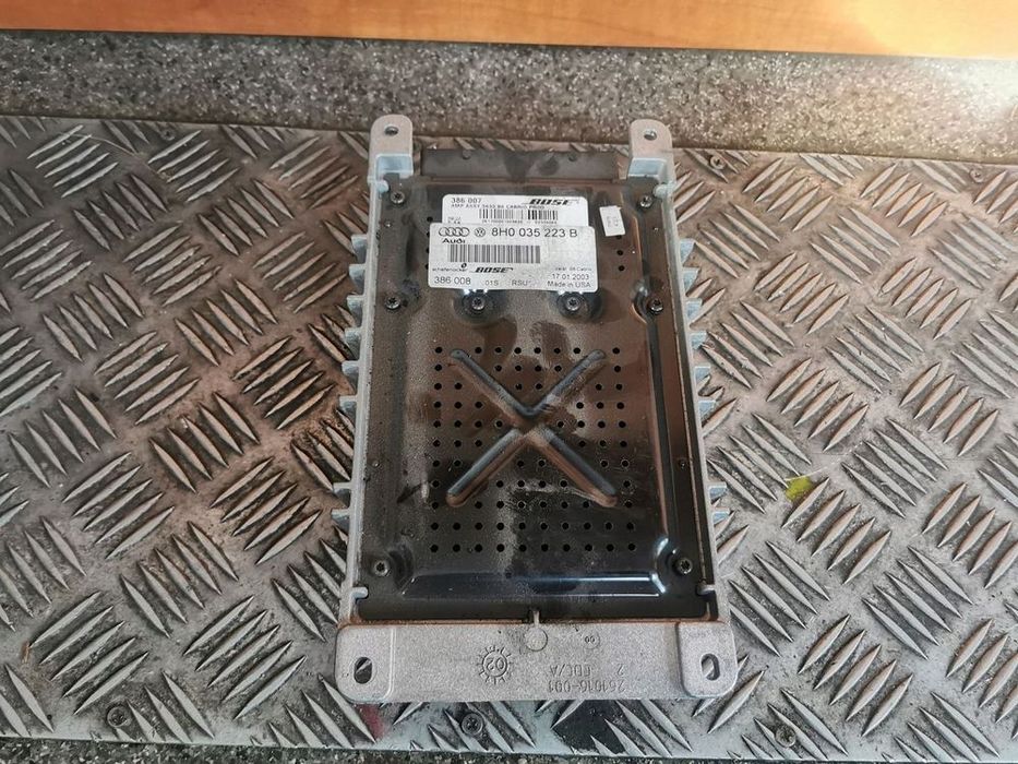 audi a4 b6 cabrio oe wzmacniacz bose 8h0035223b