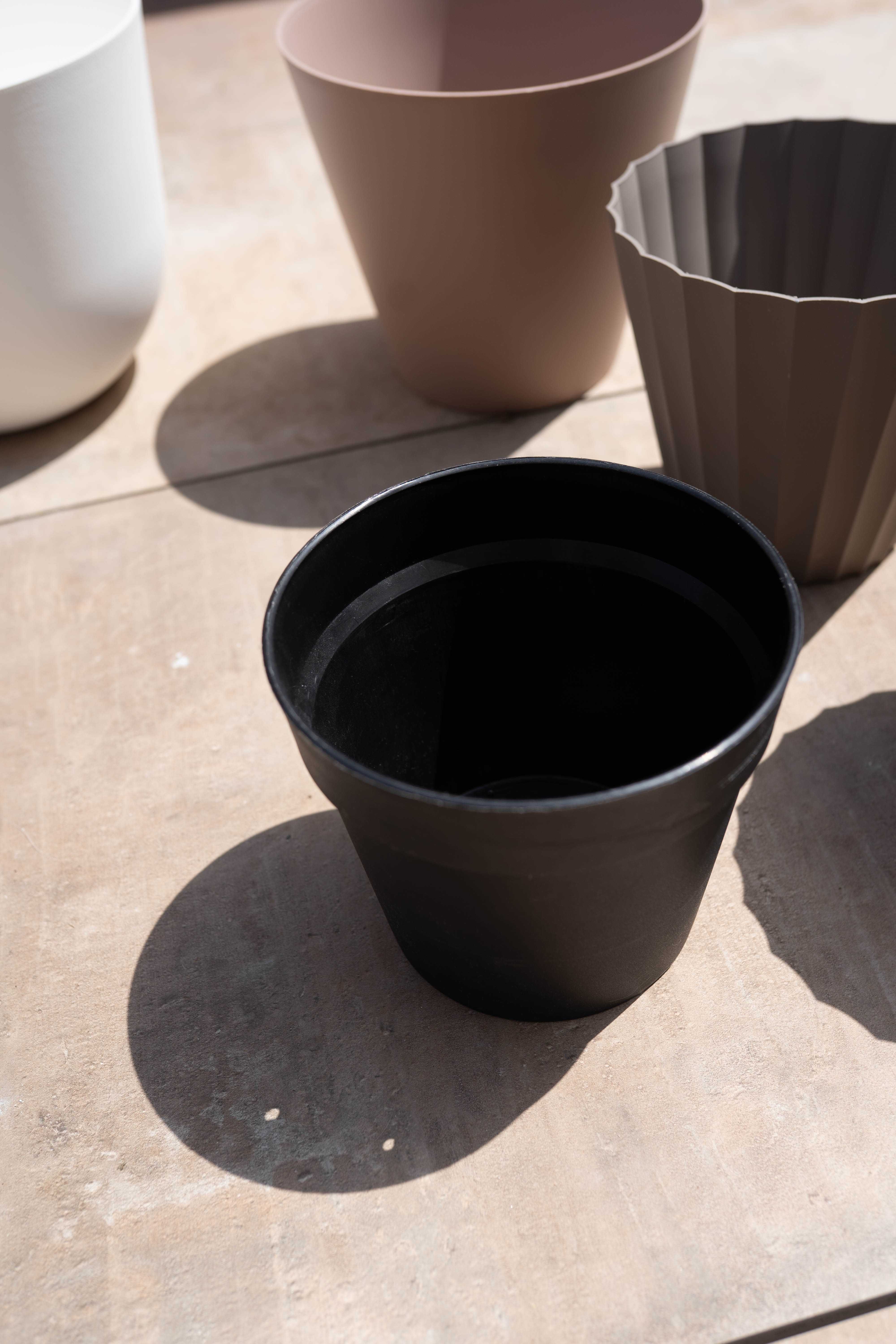 Conjunto de vasos de plático quase novos.