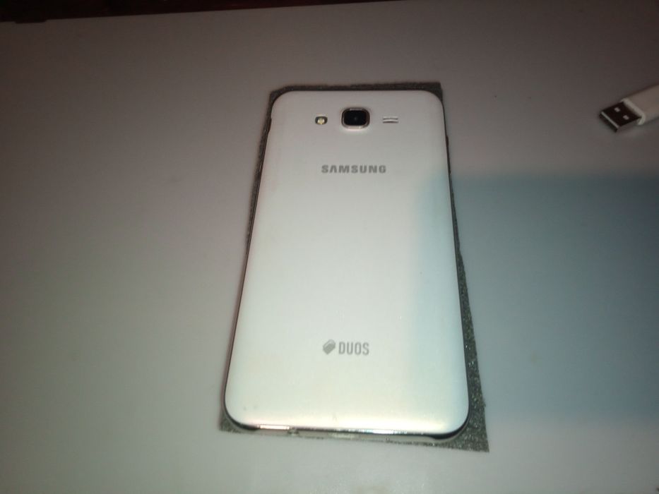 Телефон samsung g7