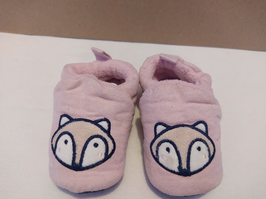 Sapato Pantufa. Zippy. Como novas.Tam. 19 a 20