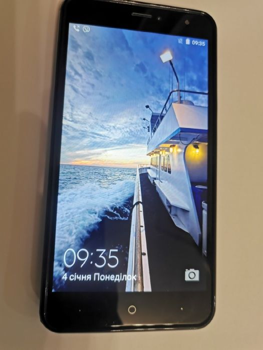 Смартфон Doogee X7S