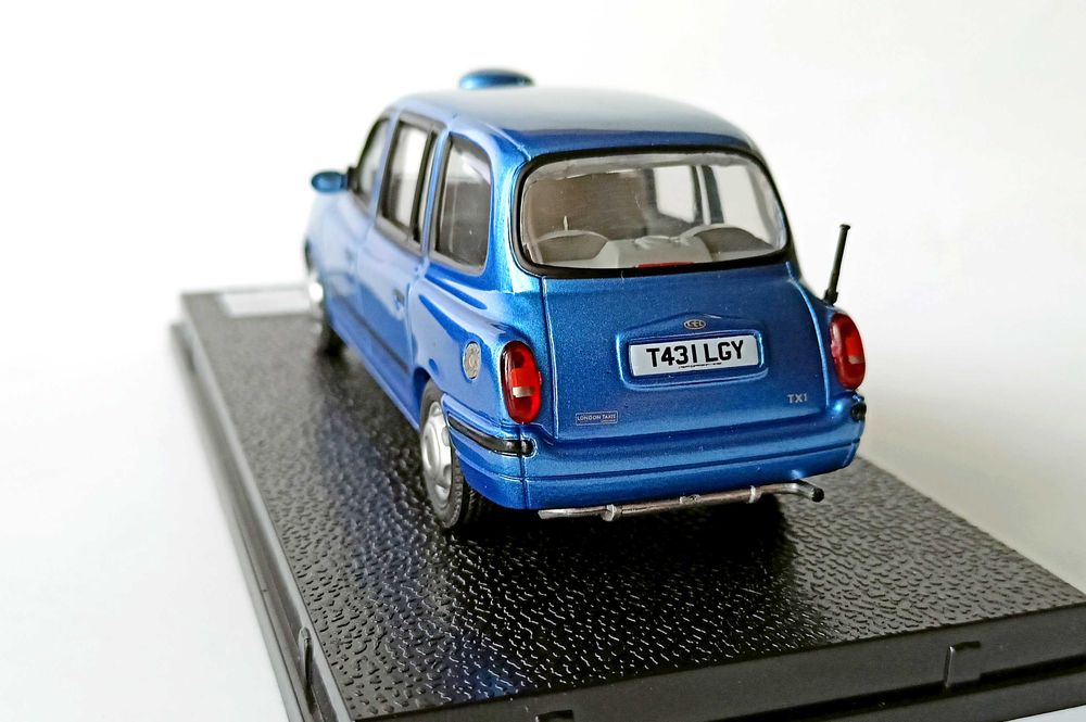 модель 1:43 TX1 London Taxi Cab 1998 (Vitesse)