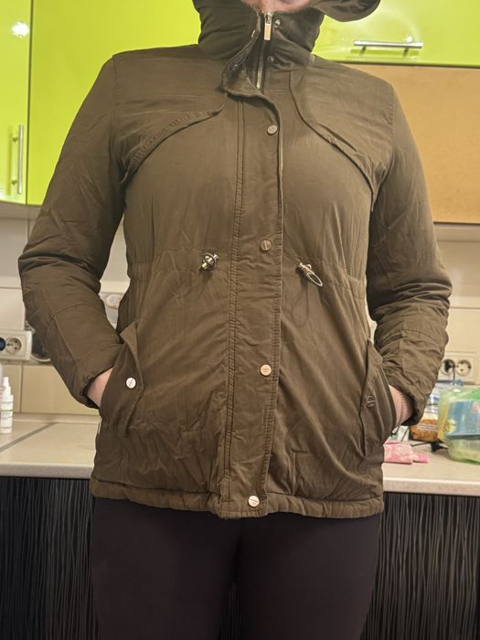 Продам куртку женскую Pimkie
