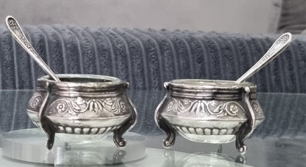 Posrebrzana i sygnowana solniczka i pieprzniczka - 2 komplety 2 x 2