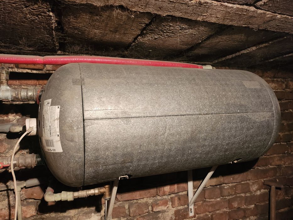 Bojler 120l + pompa + czujnik cwu + grzałka elektryczna