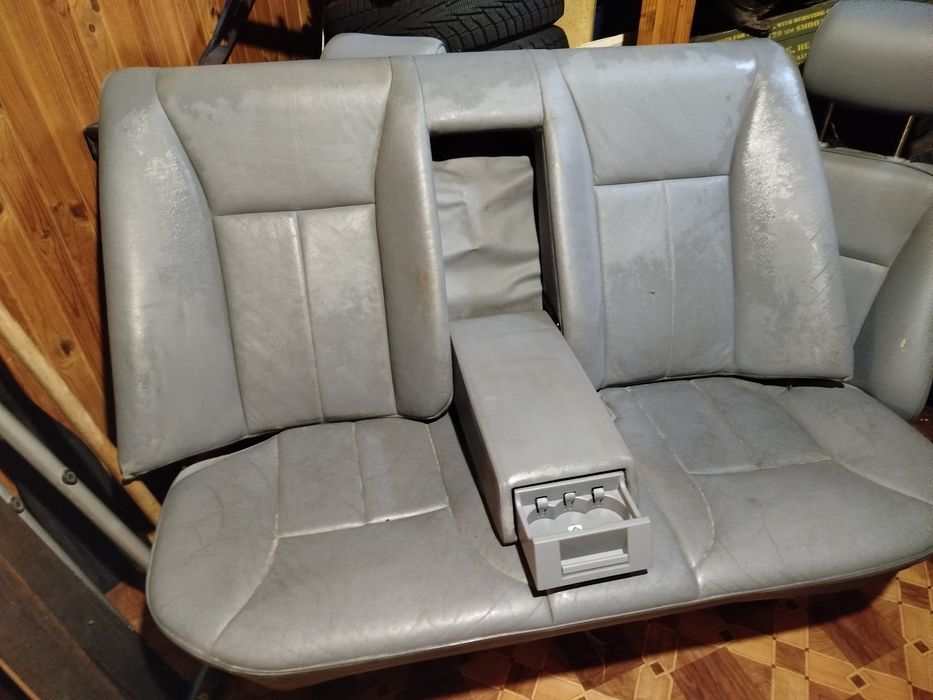 Сиденья, задний диван Mercedes W210