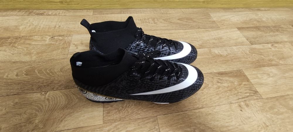 Нові сороконіжки