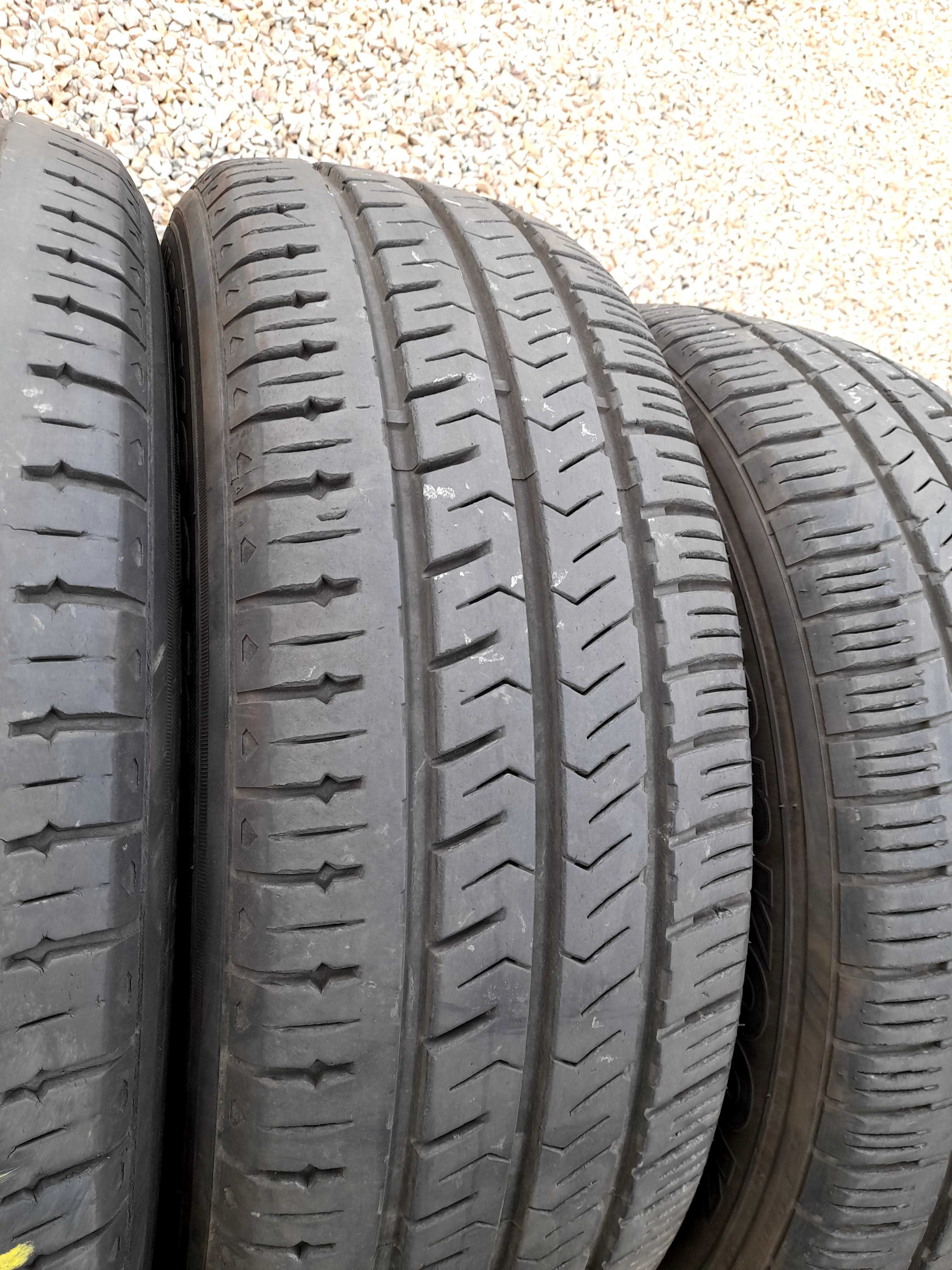 4st Hankook Radial RA 28E 205/65/R16C 107/105T