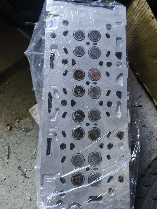 GŁOWICA 965.591.1480 Ford Mazda Volvo 1.6 D 16V DV6 splanowana szczeln