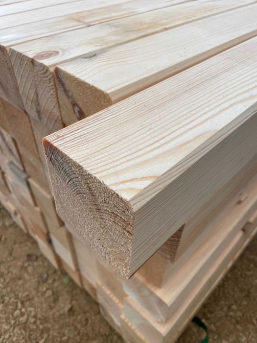 Słup sosnowy 90x90mm 4m suszony strugany fazowane krawędzie kantówka