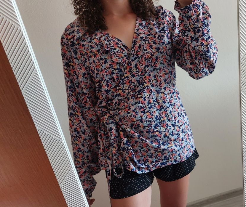 Bluzka koszula z wiazaniem