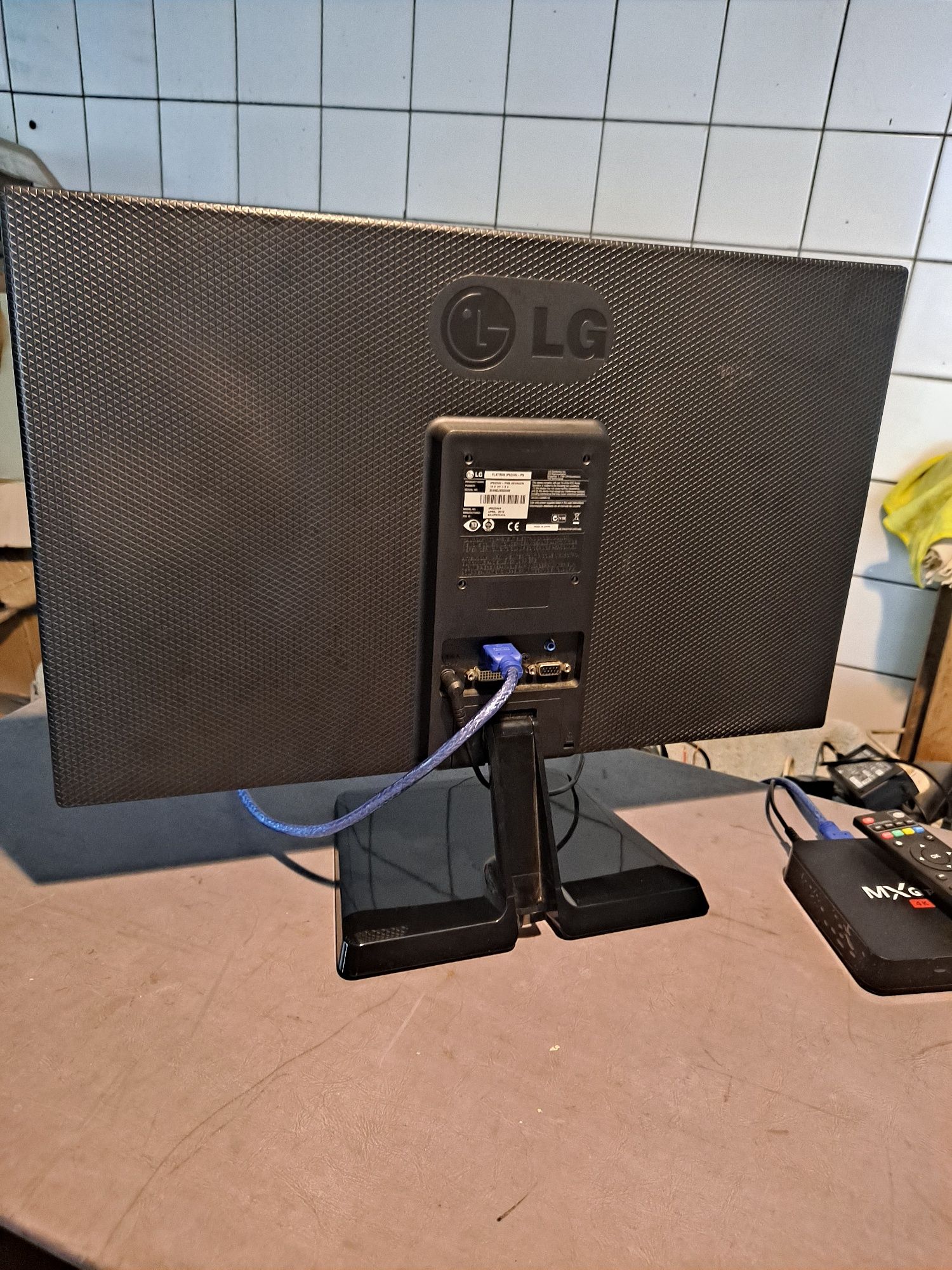 Monitor LED IPS LG 23,5" HDMI
