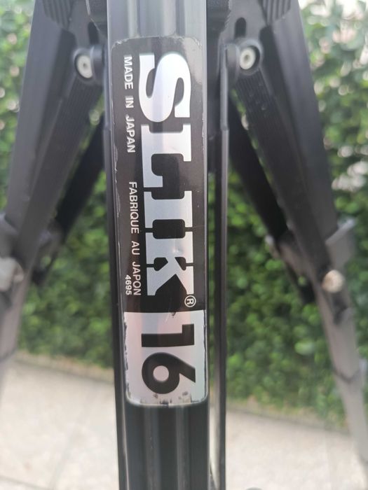 Ótimo tripé a venda