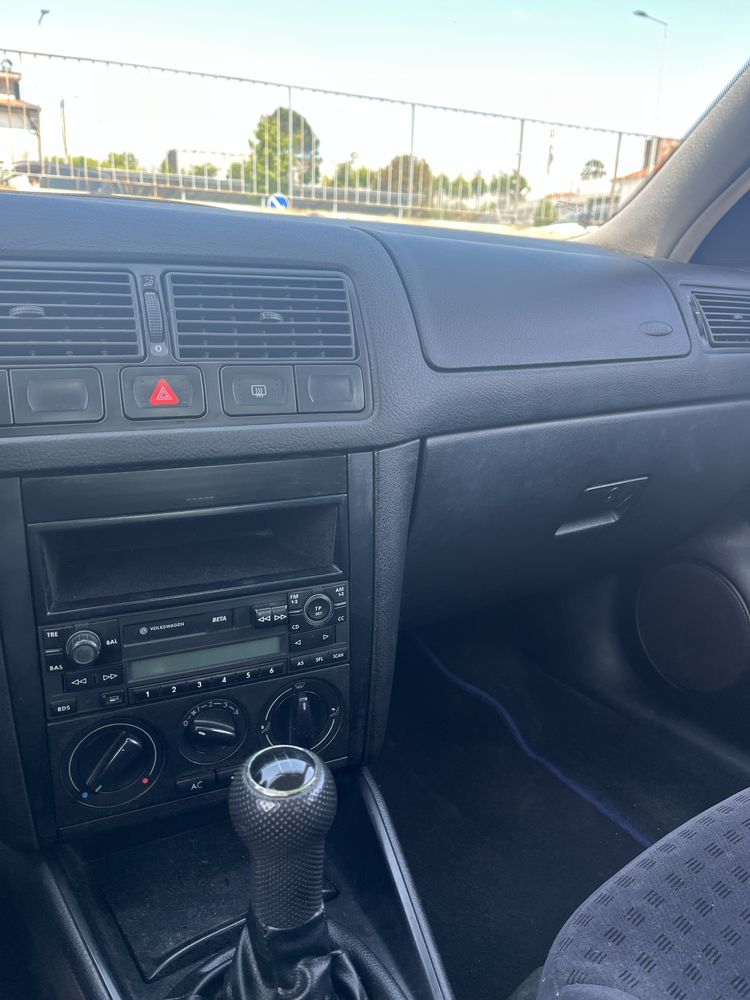 Volkswagen Golf 1.4 16v
